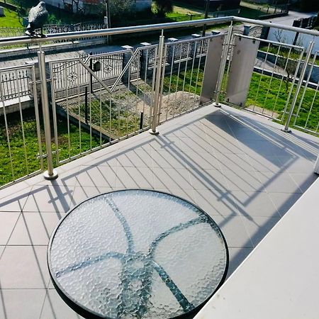 Apartman Bago Deluxe Near Zagreb Airport 大戈里察 外观 照片